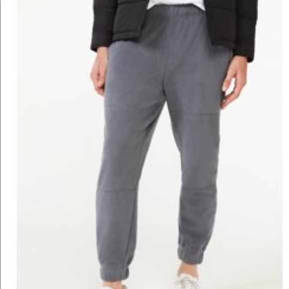 Free Assembly Men's Polar
Fleece Joggers - Picture 3 of 7